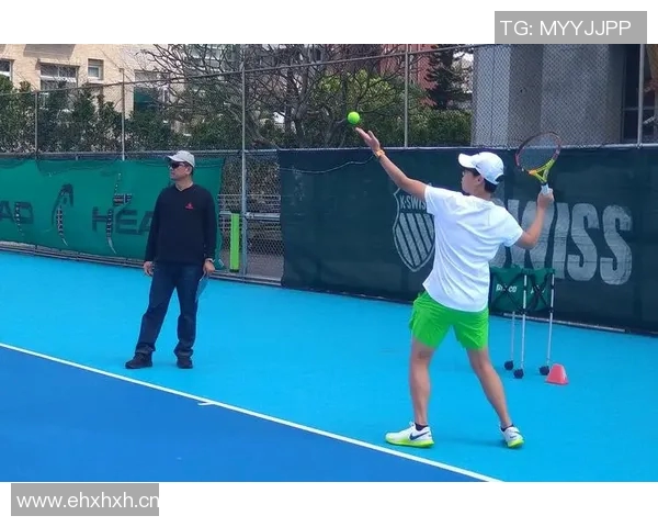 杭州网球队技术争议引发热议球员表现与教练策略成焦点讨论